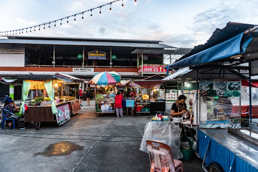 koh phangan night market