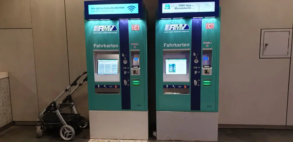 S-Bahn ticket machine
