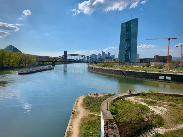 Ostend frankfurt views