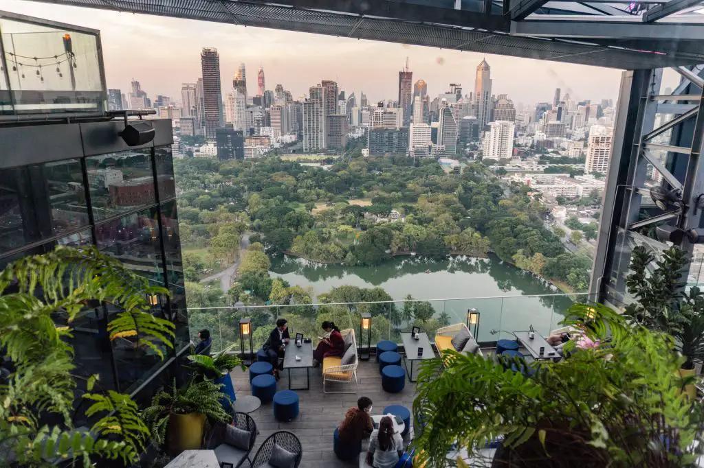 SO/ Bangkok hotel sofitel hi-so rooftop bar