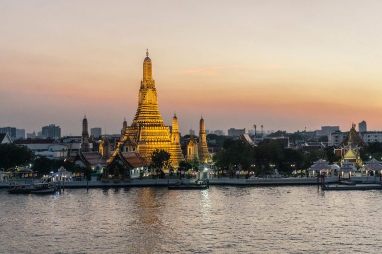 Rooftop Bar at sala rattanakosin Bangkok