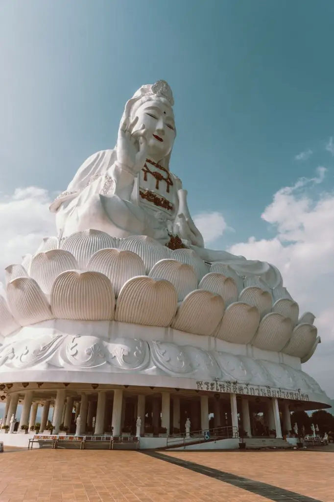 big buddha statue chiang rai