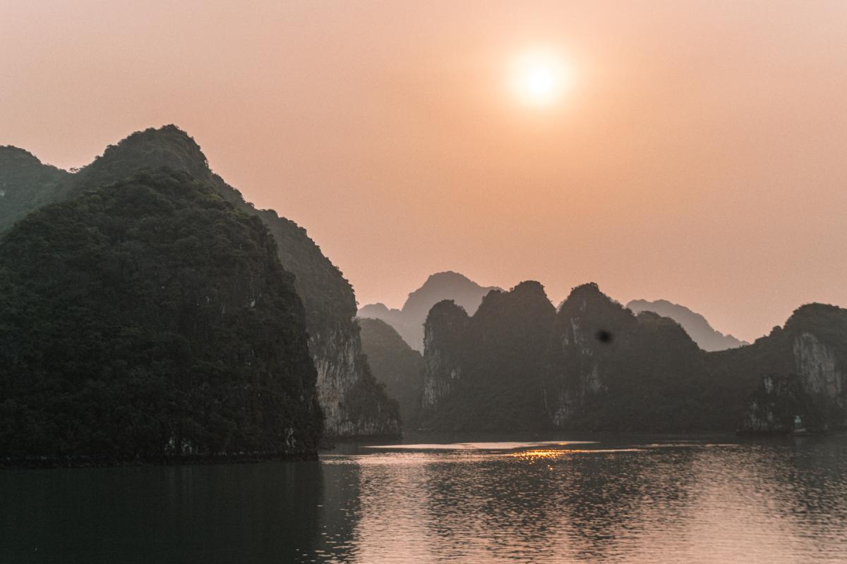 Halong Bay sunrise beautiful view