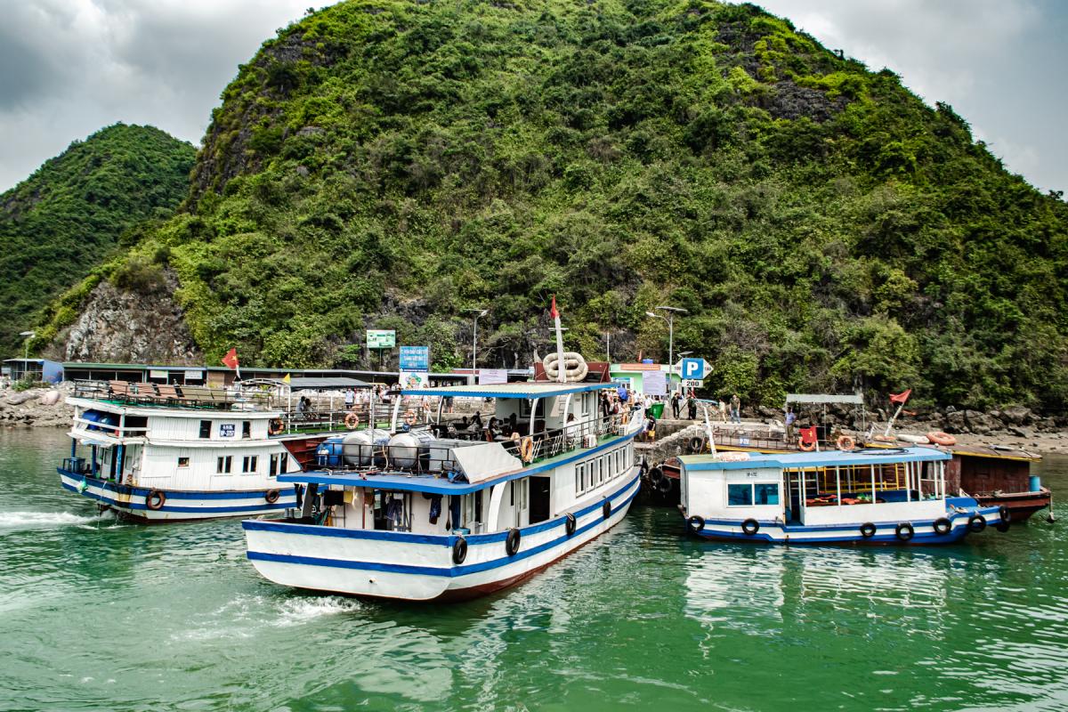 halong bay vietnam cruise