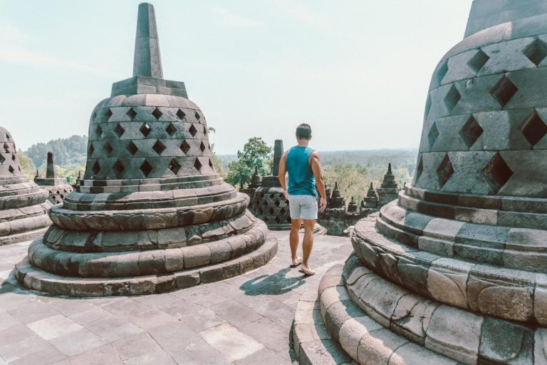 Borobudur temple buddhist indonesia