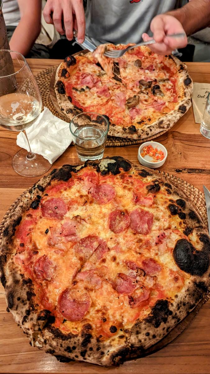 mama pizza lombok