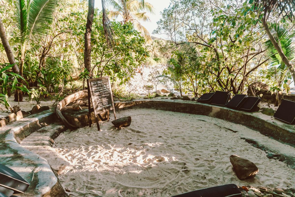 barefoot Manta resort yasawa fiji