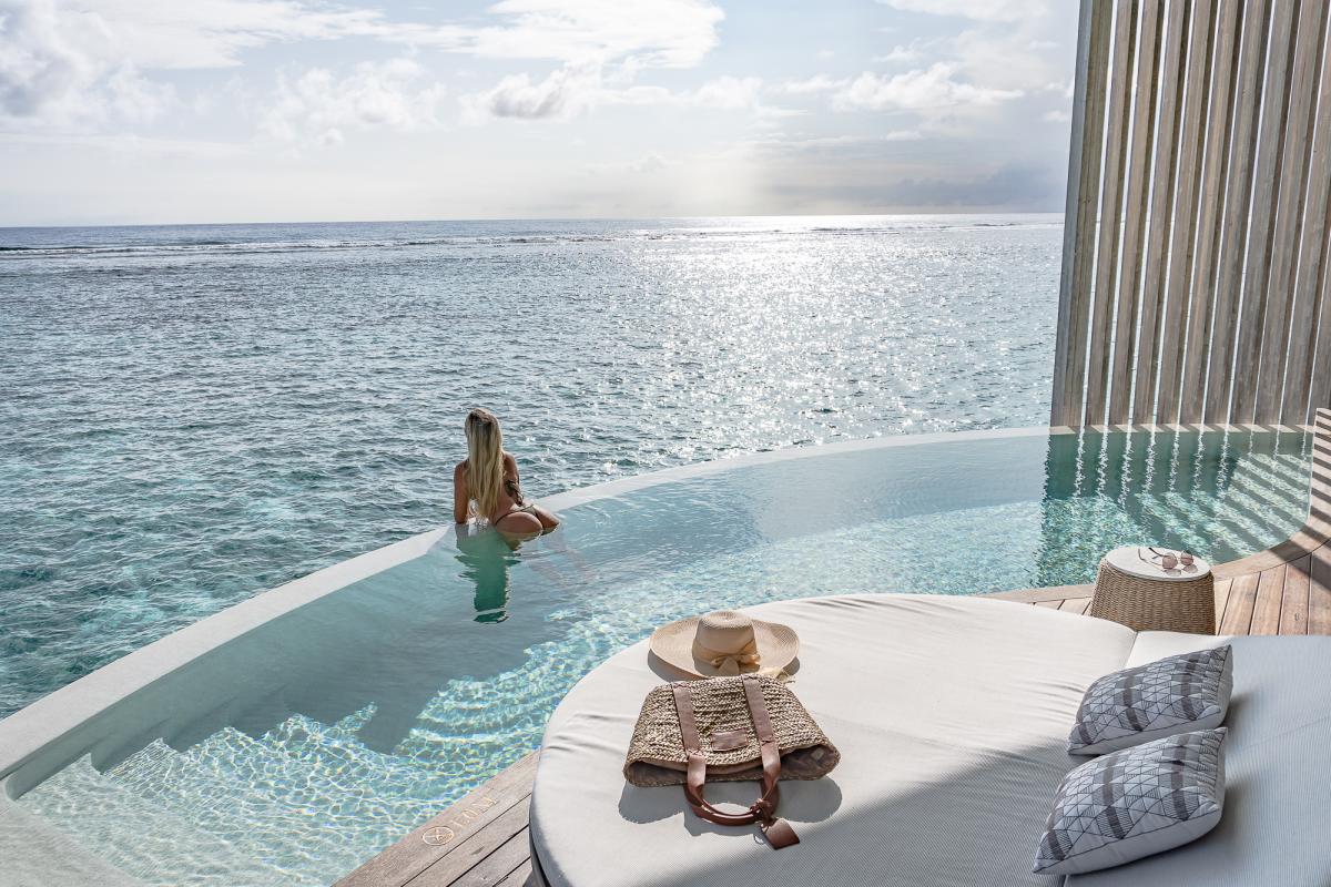 ritz carlton maldives overwater villa