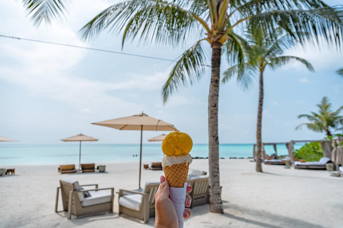 Ritz carlton main beach maldives