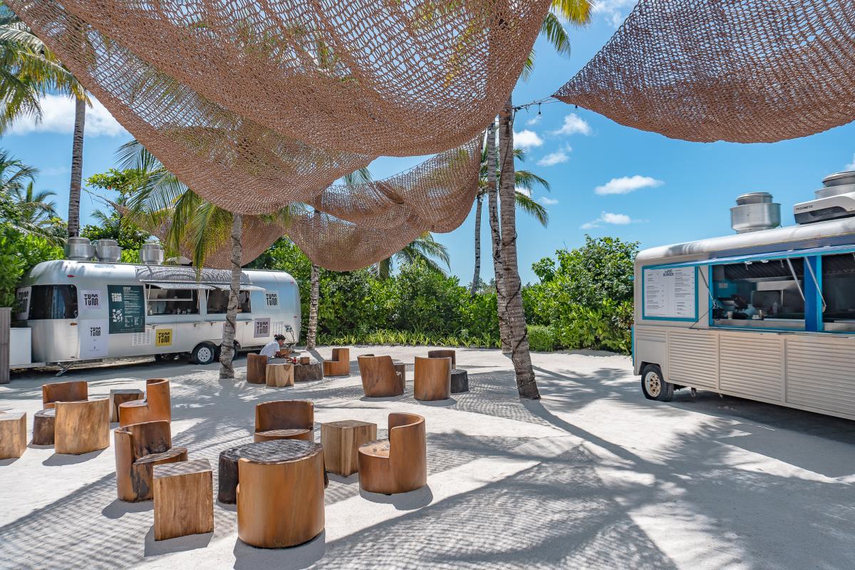 Tum Tum food truck Ritz Carlton maldives