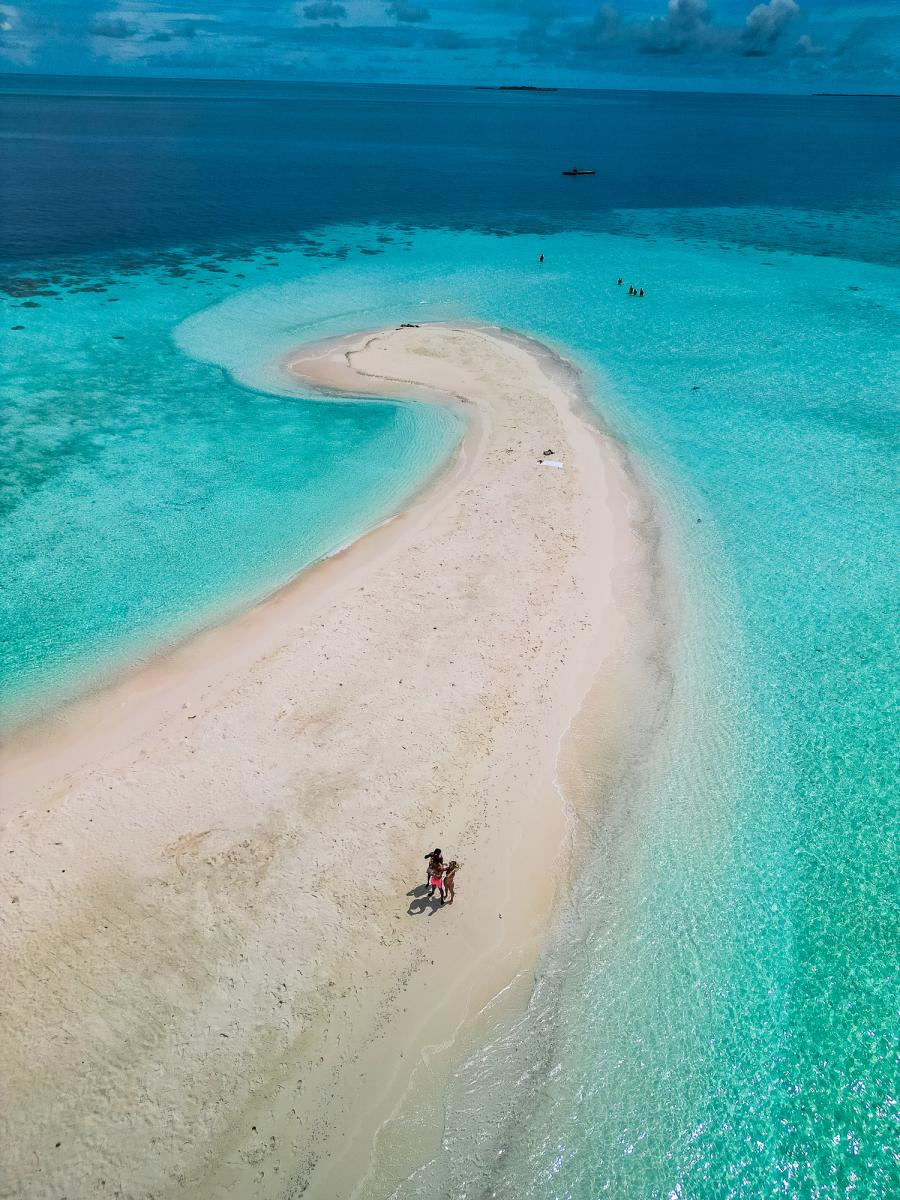 Sandbank Ritz Carlton Maldives