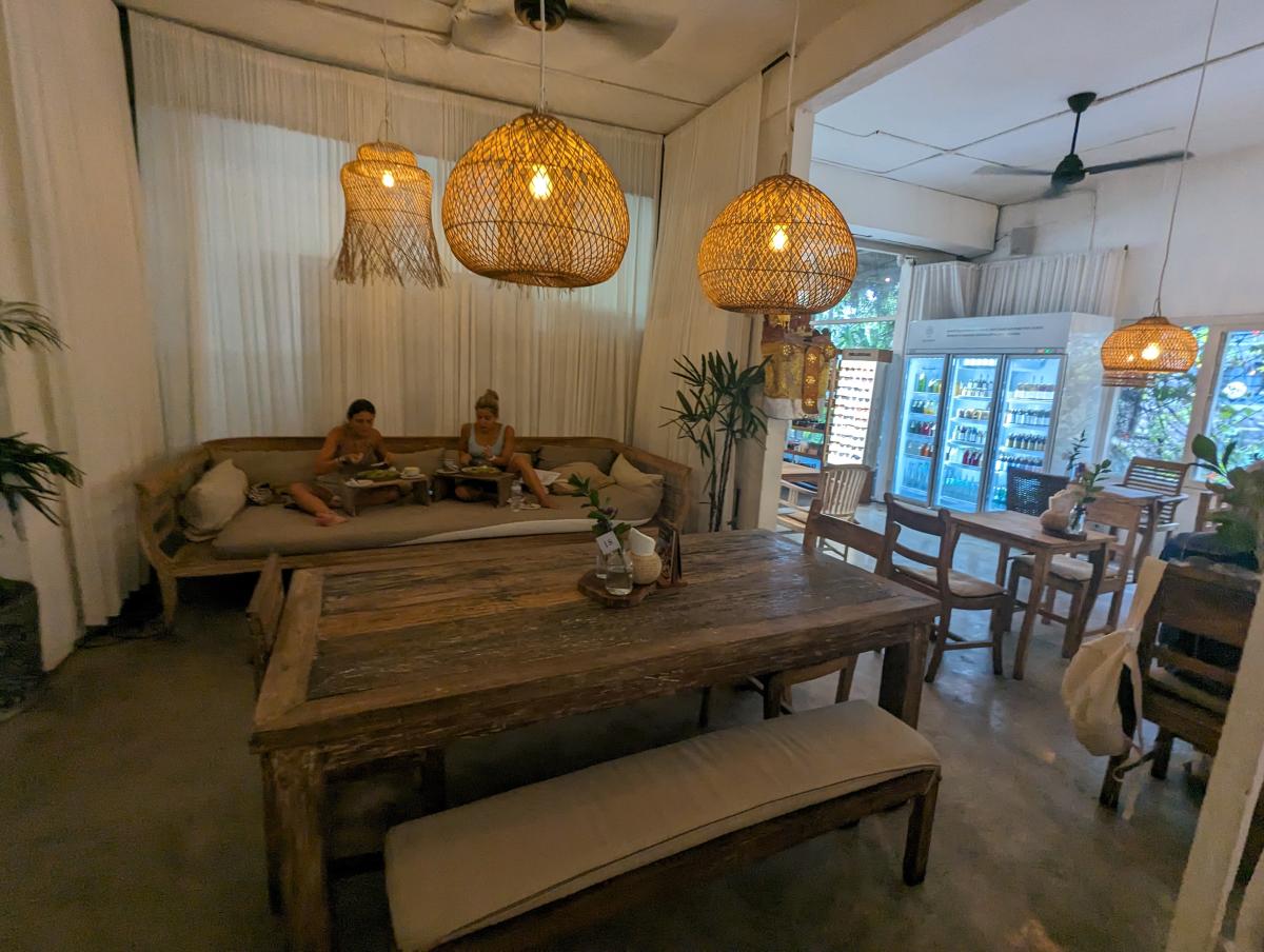Alchemy Bali ubud cafe