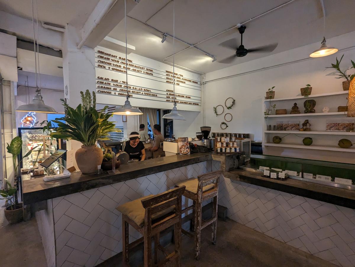Alchemy Bali ubud cafe