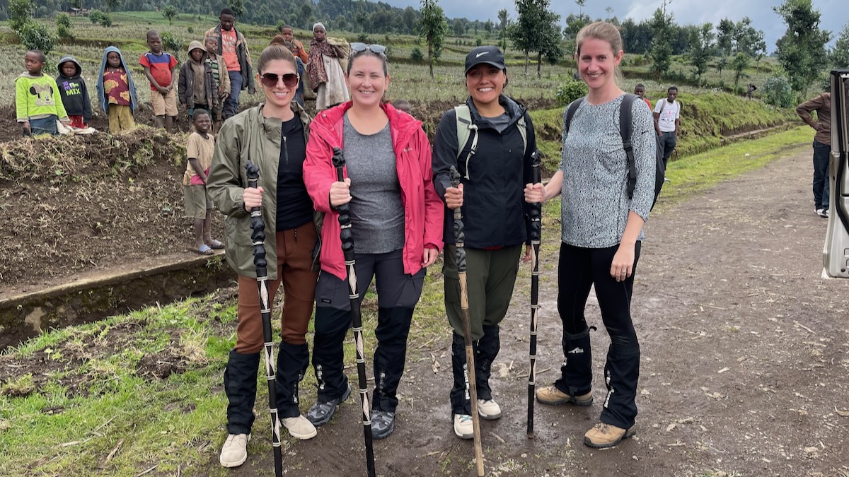 gorilla trekking rwanda