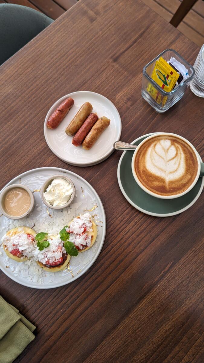 12 Urban cafe syrniki bali canggu