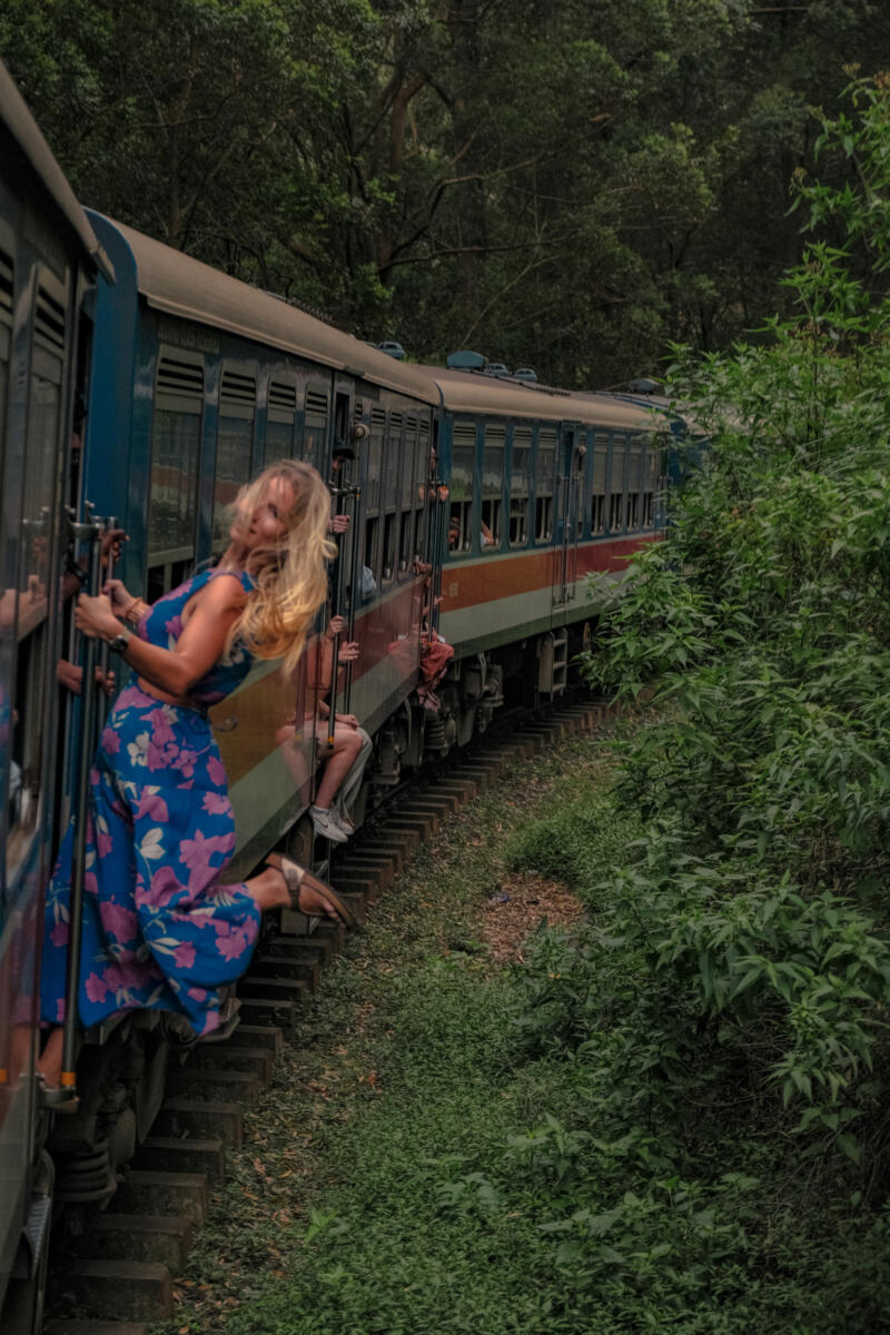 Kandy to Ella Train