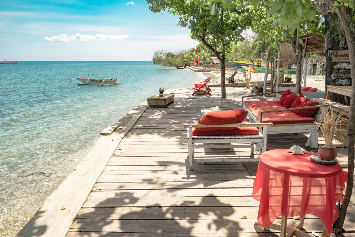 sunset bungalows moyo island sumbawa