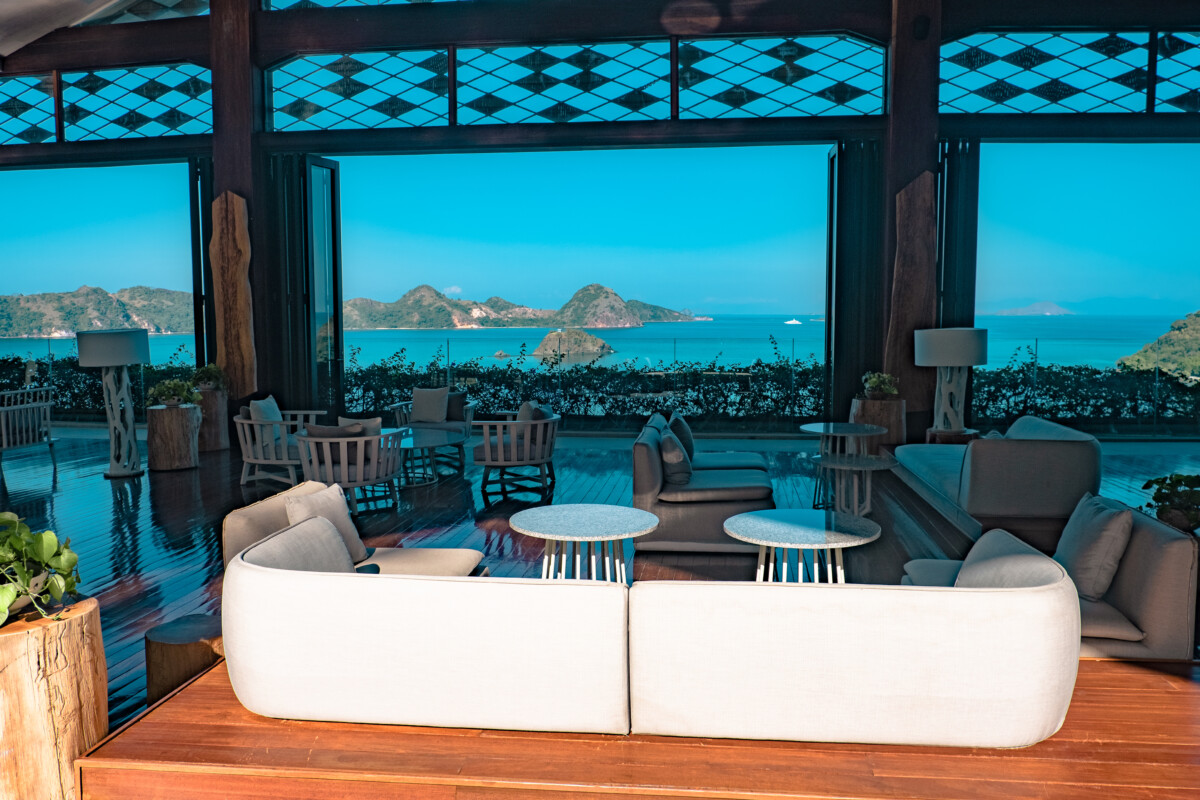 ayana komodo hotel