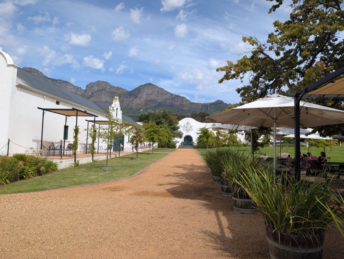 Plaisir wine farm stellenbosch cape town