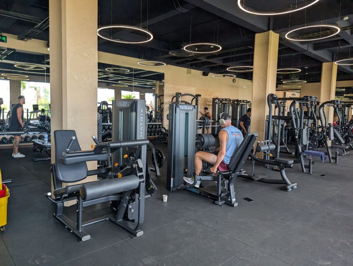 Omni gym bali seseh