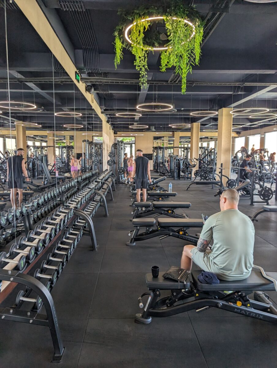 Omni gym bali seseh