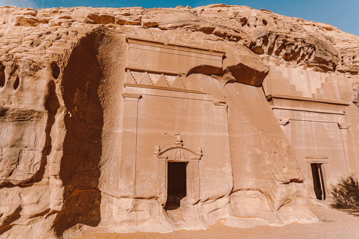 alula saudi arabia hegra