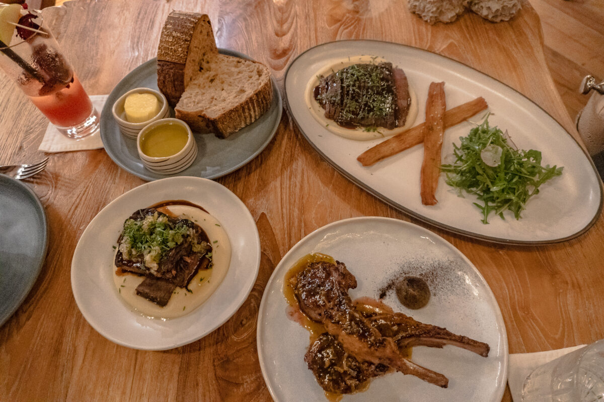 Ledge restaurant waldorf maldives