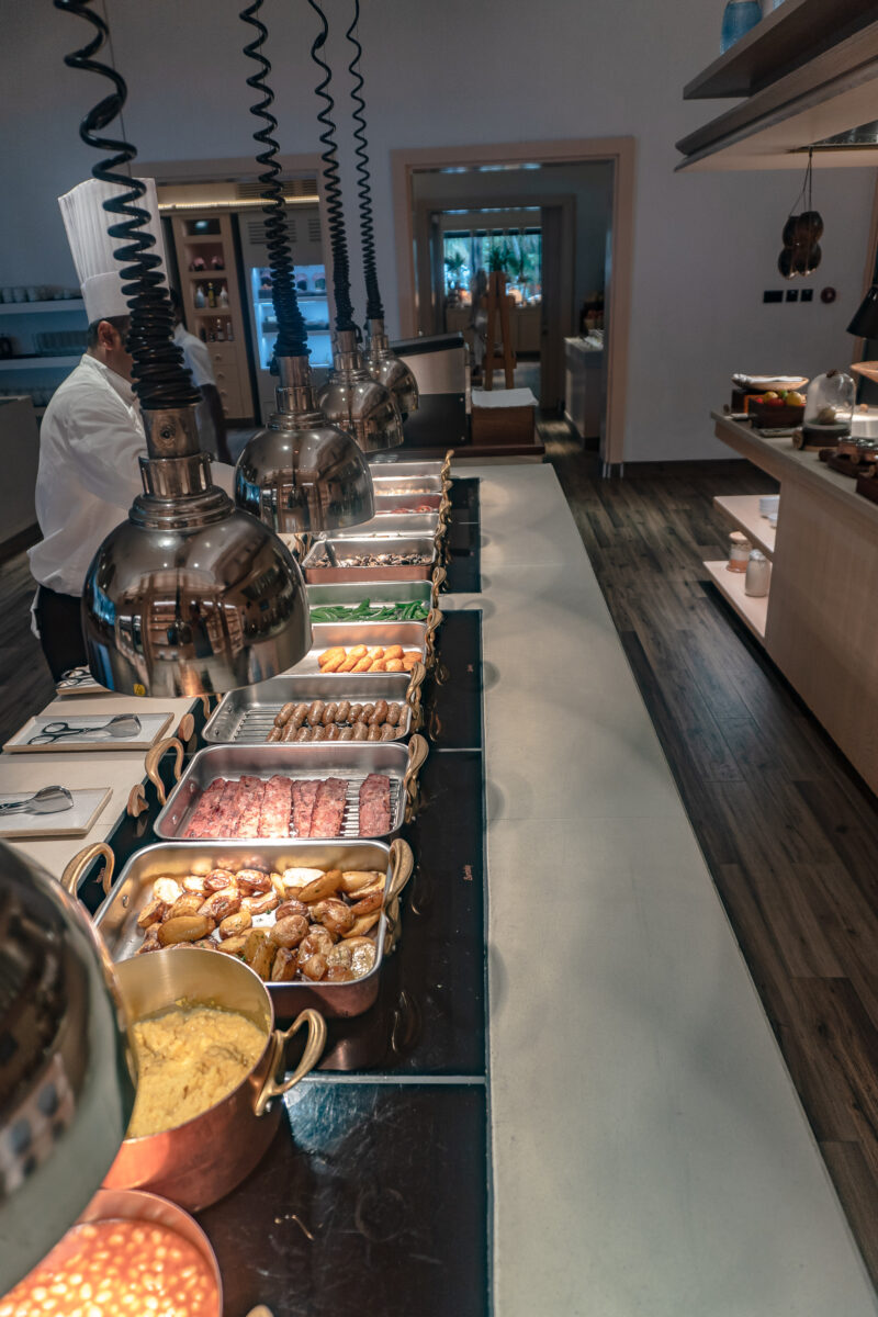 waldorf maldives breakfast buffet