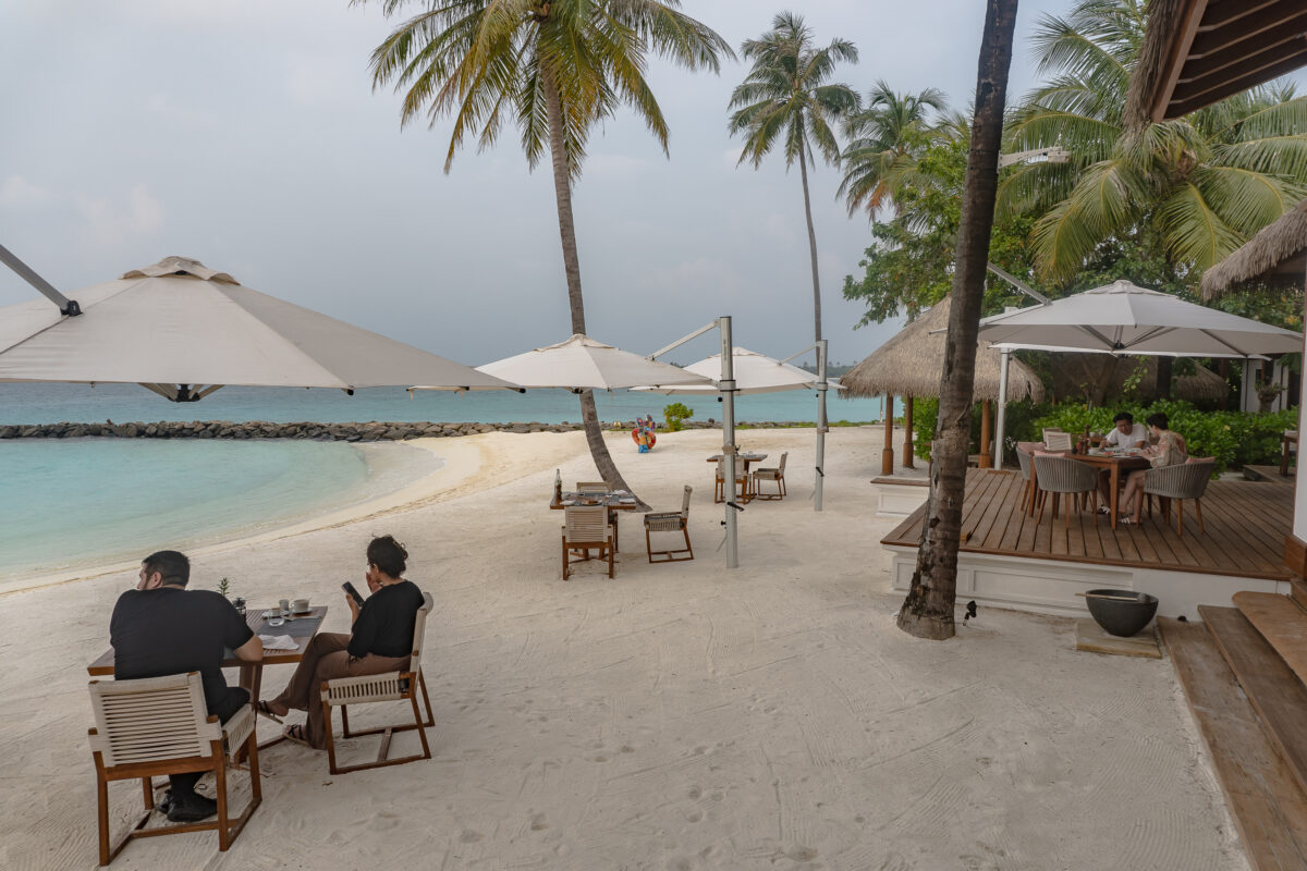 waldorf maldives breakfast buffet