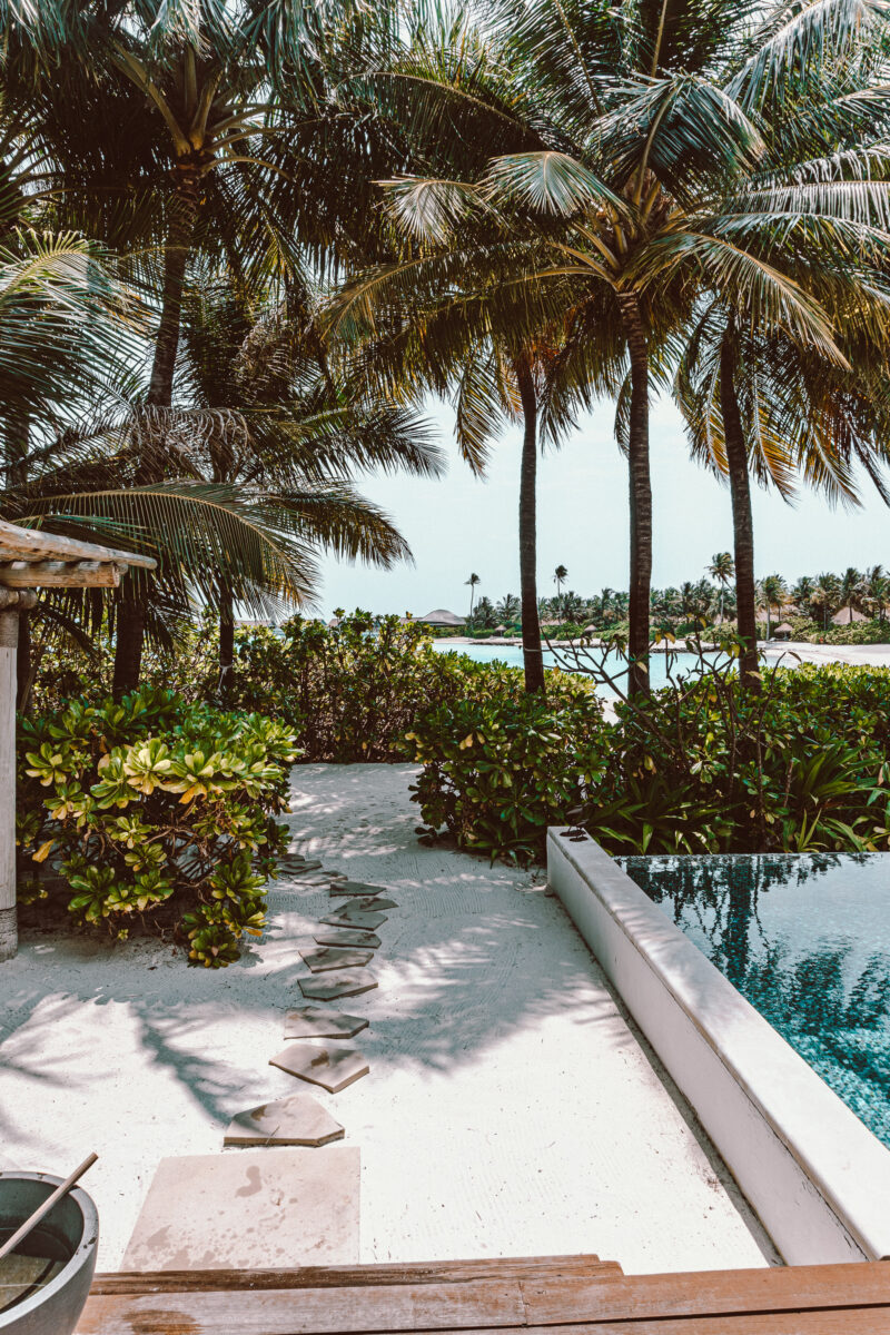 beach villas waldorf astoria maldives