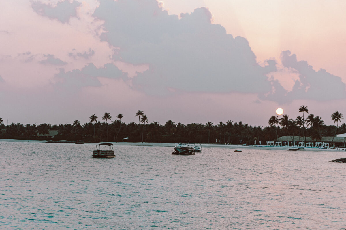 li long maldives waldorf