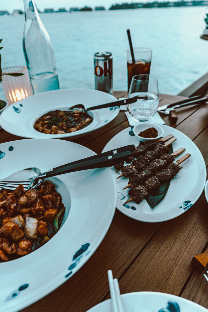 li long maldives waldorf